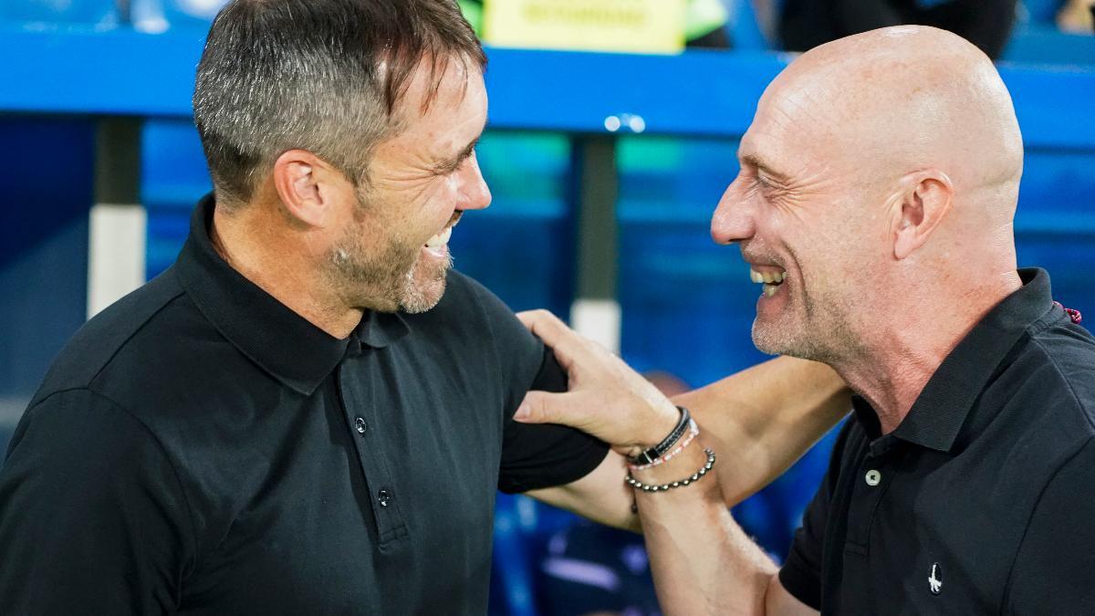 交车都变成, 终于在多年, 太痛苦了