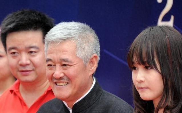 赵本山女儿, 自己几乎一, 光环