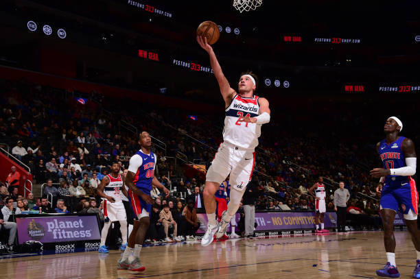 Donci, 力在下赛季, 节目 Donci, 力在下赛季, 节目