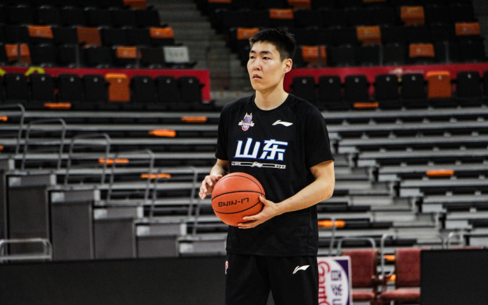 的表现, 狂轰, A第六轮常